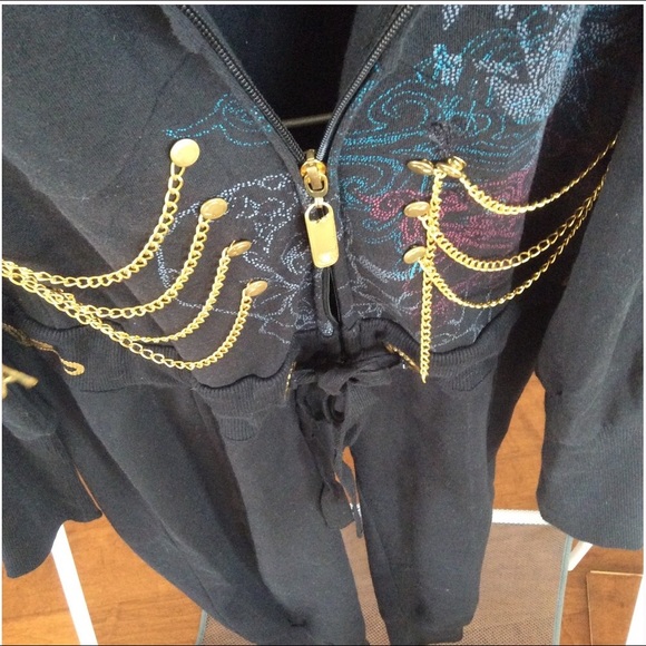 🚫Donated🚫Apple Bottom Hooded Jumpsuit🚫 - Picture 4 of 6